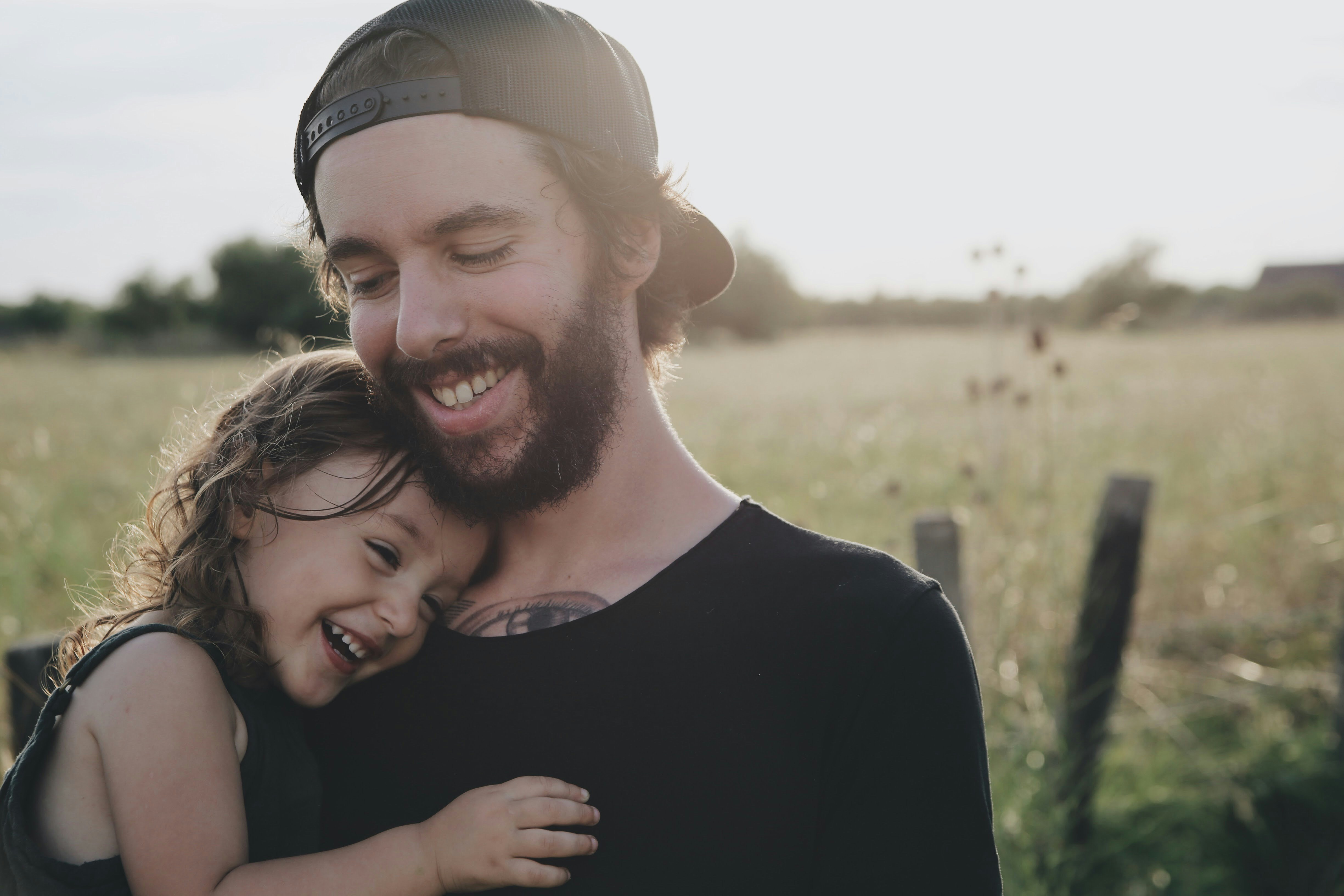 Fatherhood dan Burnout: Ketika Ayah Harus Kuat di Rumah dan di Tempat Kerja